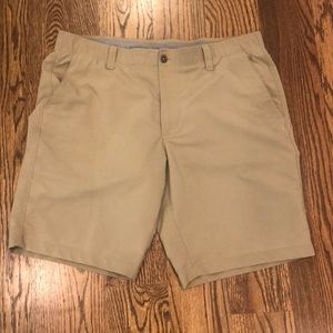Under Armour golf shorts